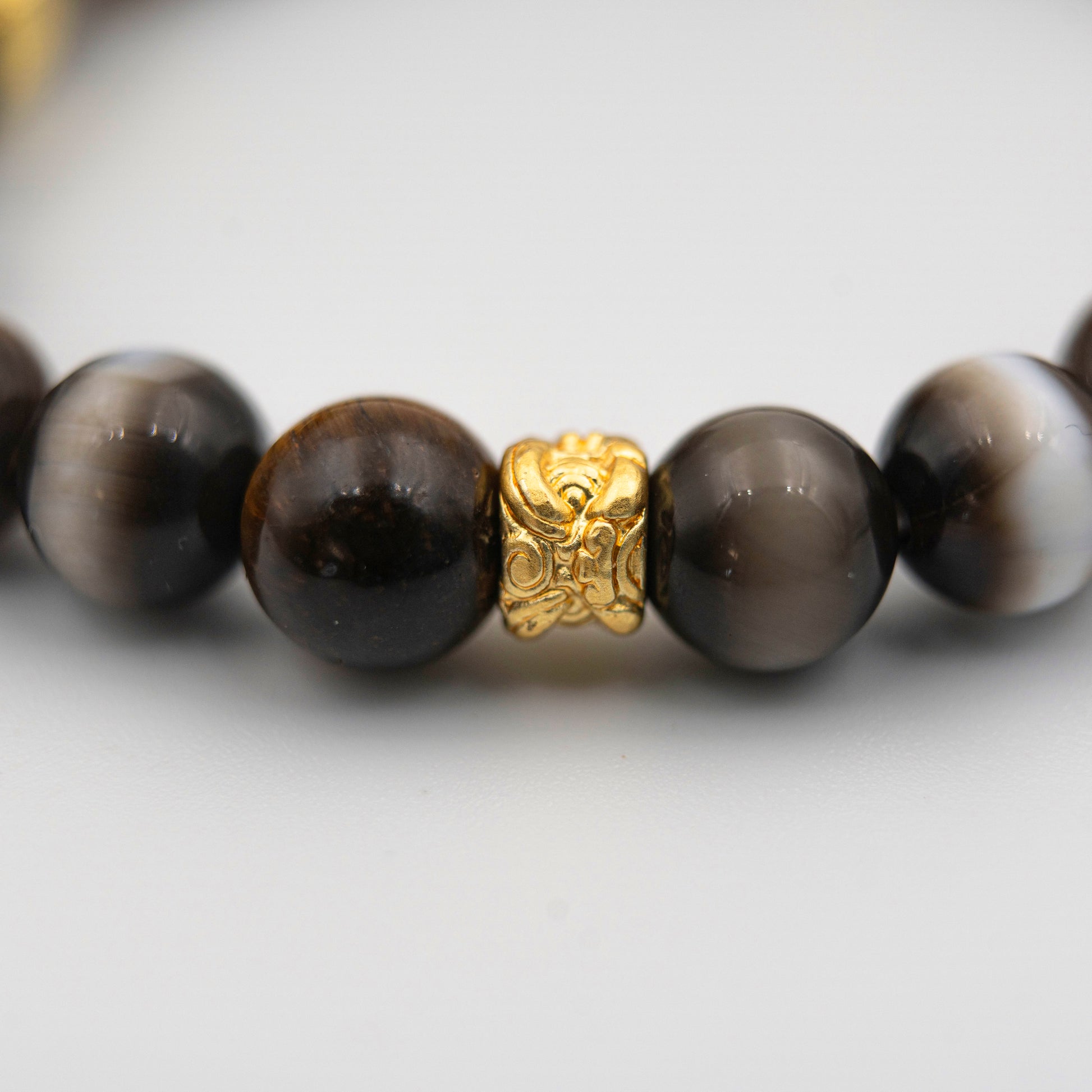 Energy Protection Tiger Eye Stone Bracelet - Handcrafted Spiritual Jewelry for Courage & Balance - jambhala＆jewelry