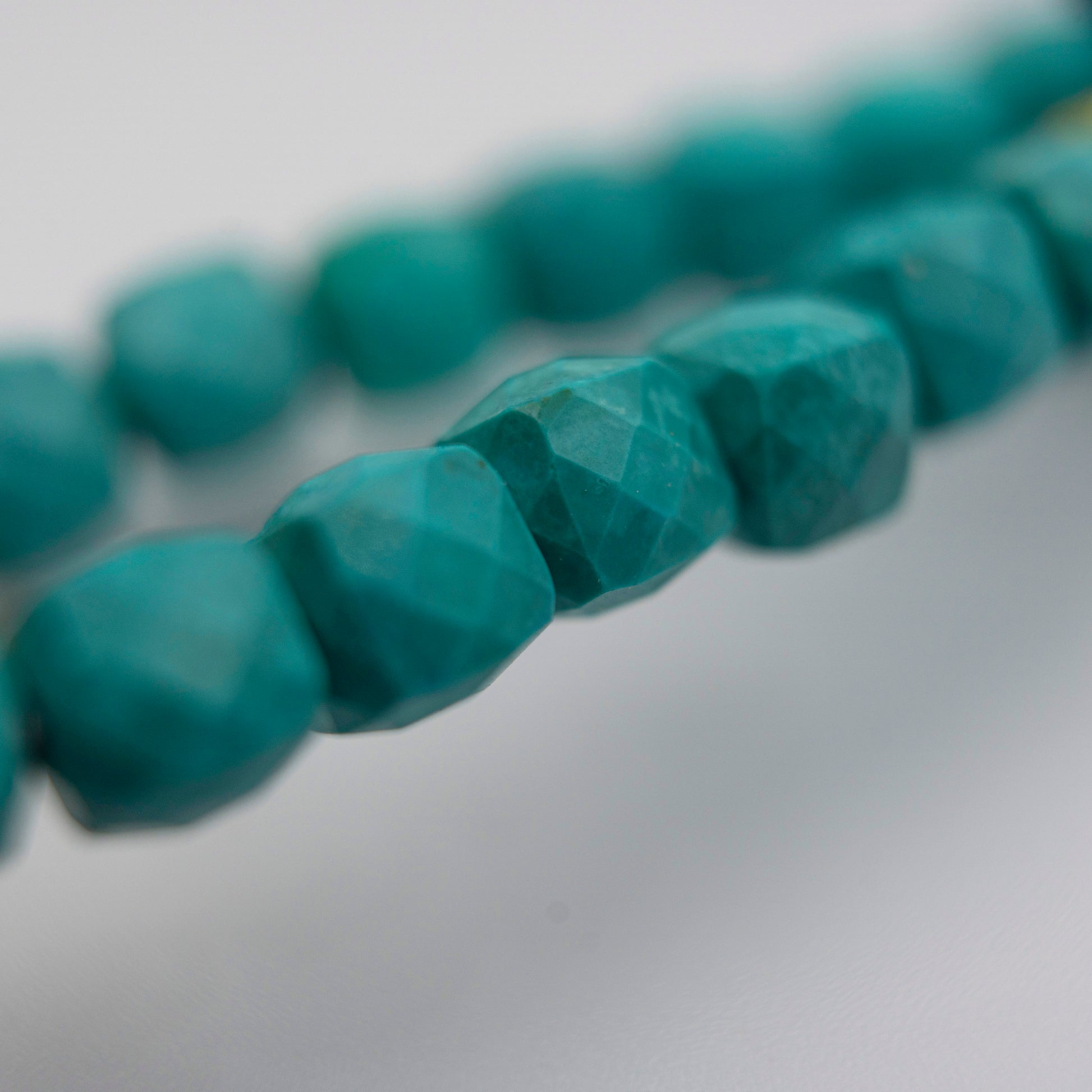 Faceted Turquoise Energy Bracelet – Sacred Geometry Jewelry for Manifestation & Focus - jambhala＆jewelry
