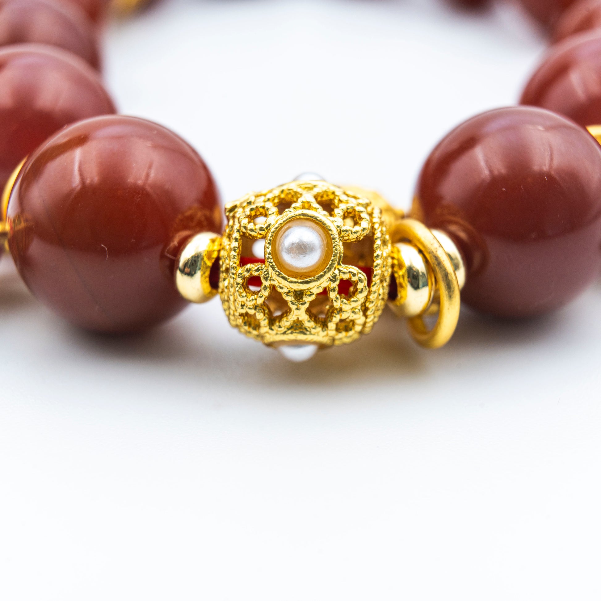 Red Agate Energy Bracelet – Handmade Gemstone Jewelry for Grounding & Vitality - jambhala＆jewelry