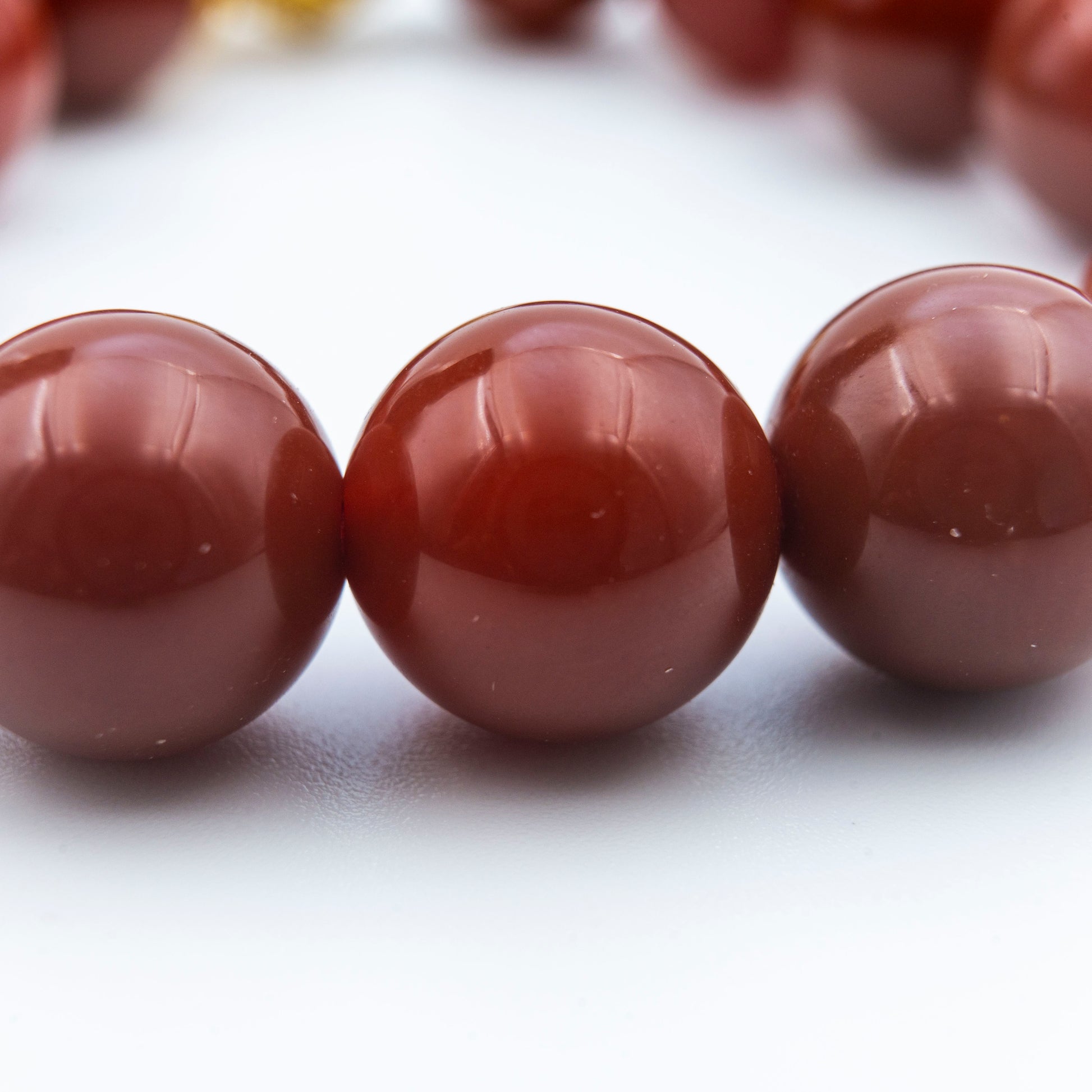 Red Agate Energy Bracelet – Handmade Gemstone Jewelry for Grounding & Vitality - jambhala＆jewelry
