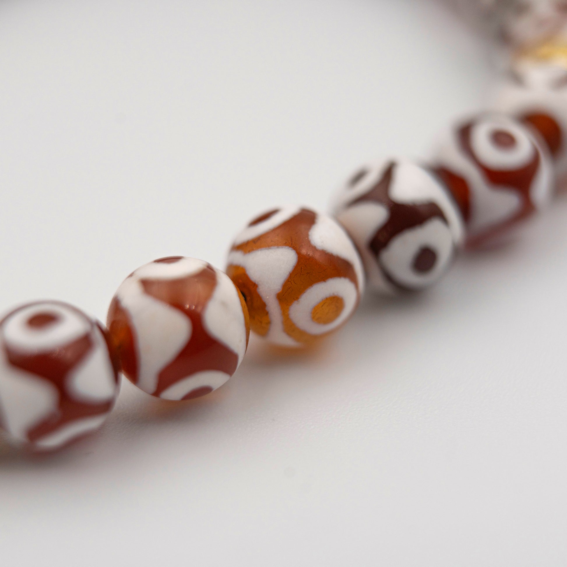 Red Etched Agate Bracelet – Energy-Charged Spiritual Jewelry for Passion & Protection - jambhala＆jewelry