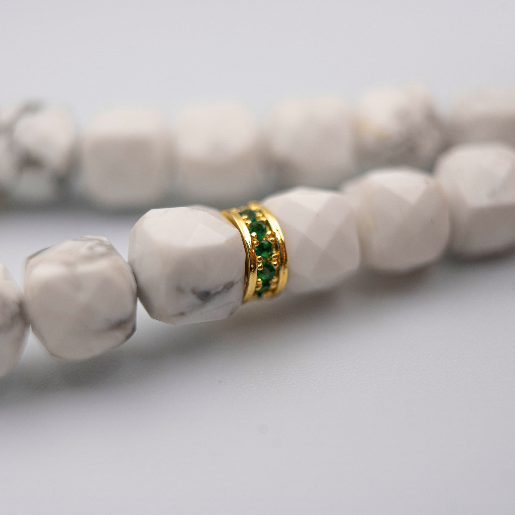 White Turquoise Spiritual Bracelet – Energy-Blessed Jewelry for Clarity & Communication - jambhala＆jewelry